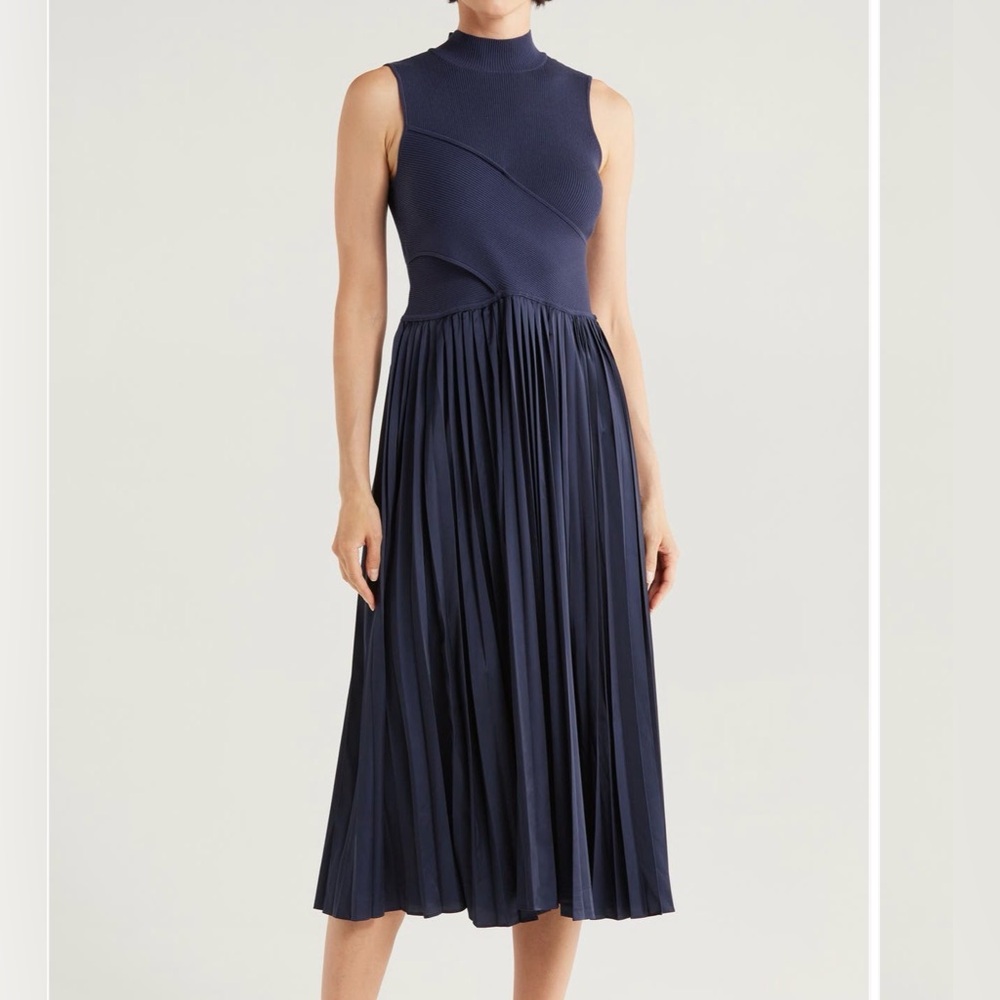 New Derek Lam Maizi  Pleated Navy Sleeveless Dress. Size XS.